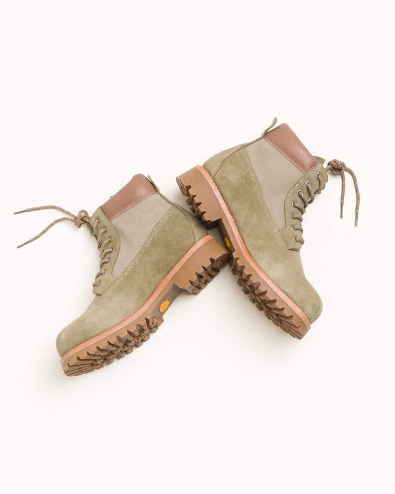 Natural lace up boot
